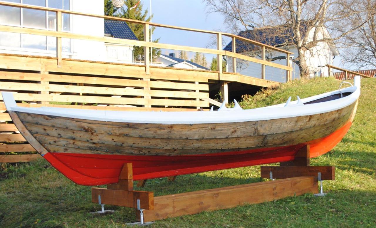 Furoy Hotel Apartments And Boating Sorreisa Exterior photo